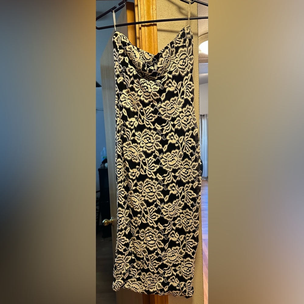 Strapless black and white dress